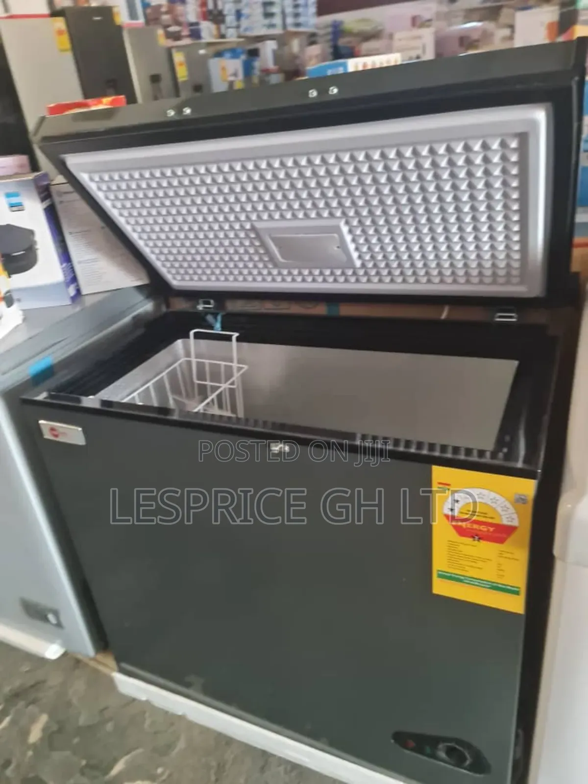 H a Chest Freezer ~ 200l Top Performance