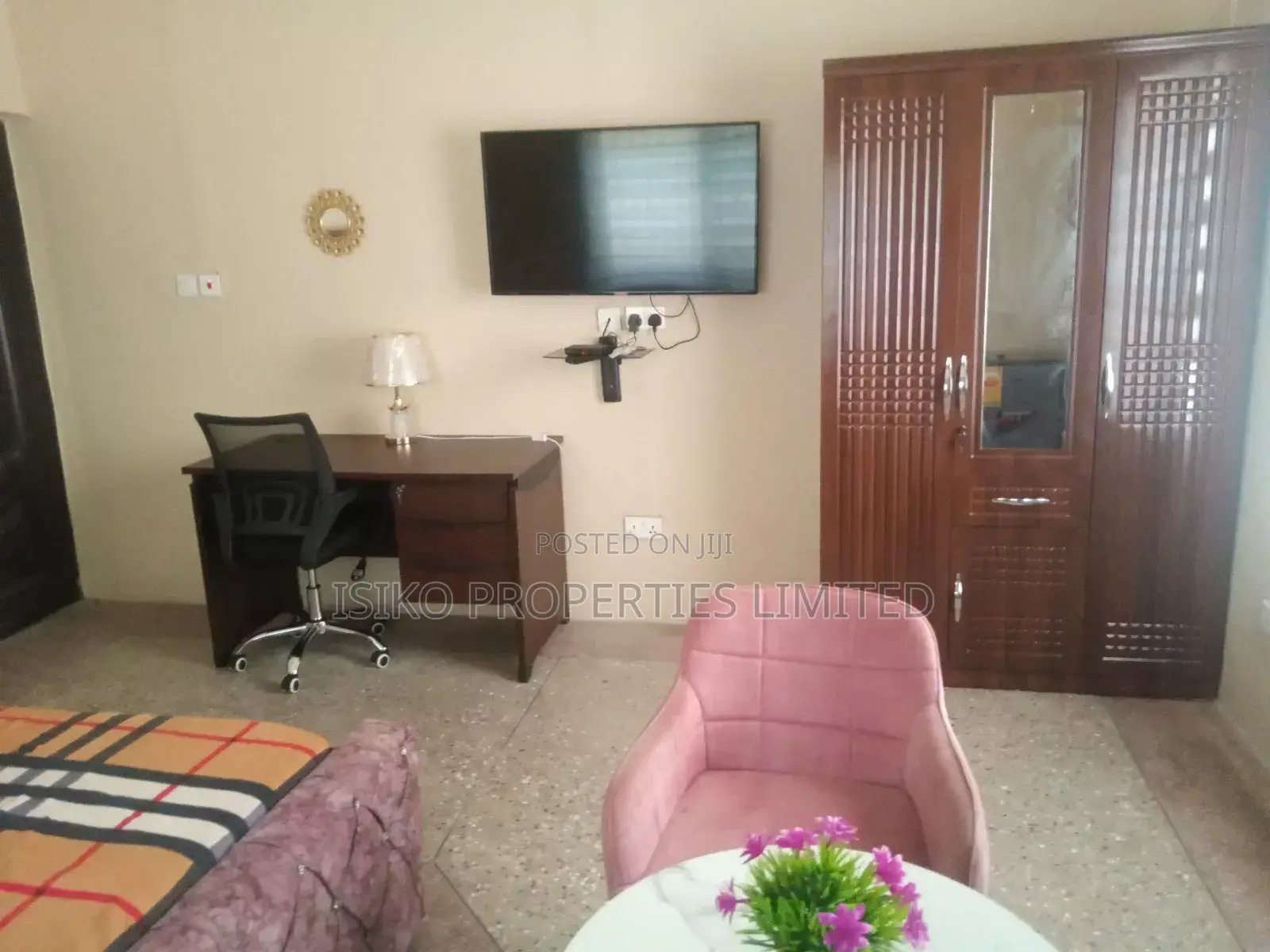 Airbnb for Short Stay and Longer Stay Monthly Rent.