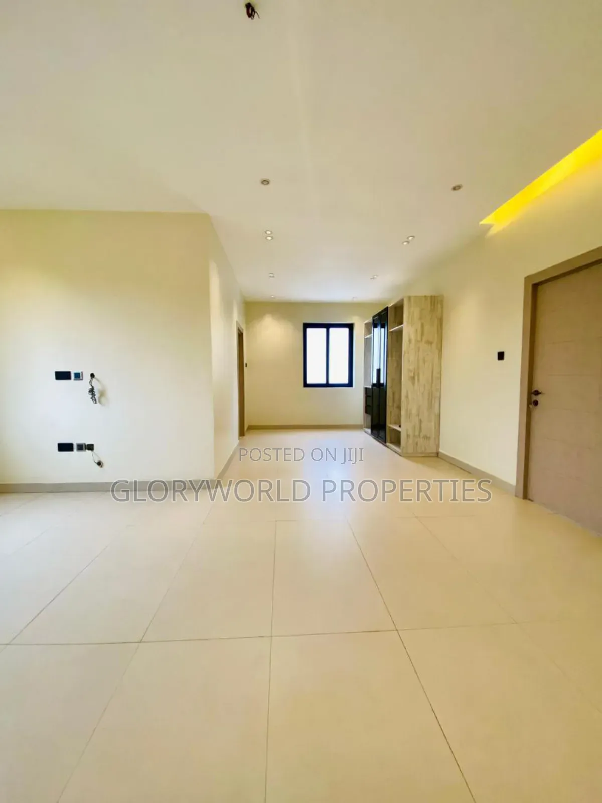 4bdrm House in Dzorwulu for sale