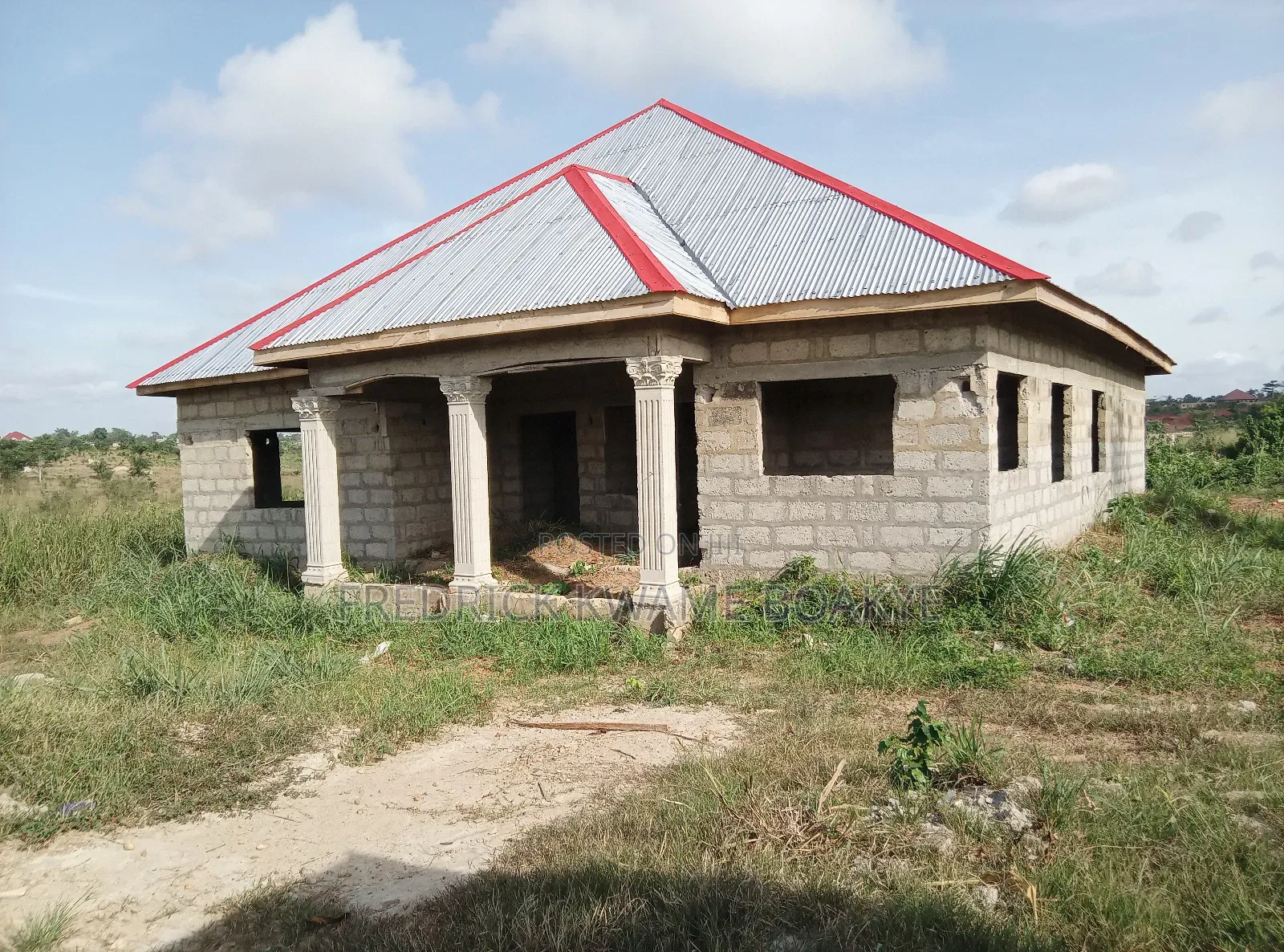3bdrm House in Brother K Estate, Kumasi Metropolitan for sale