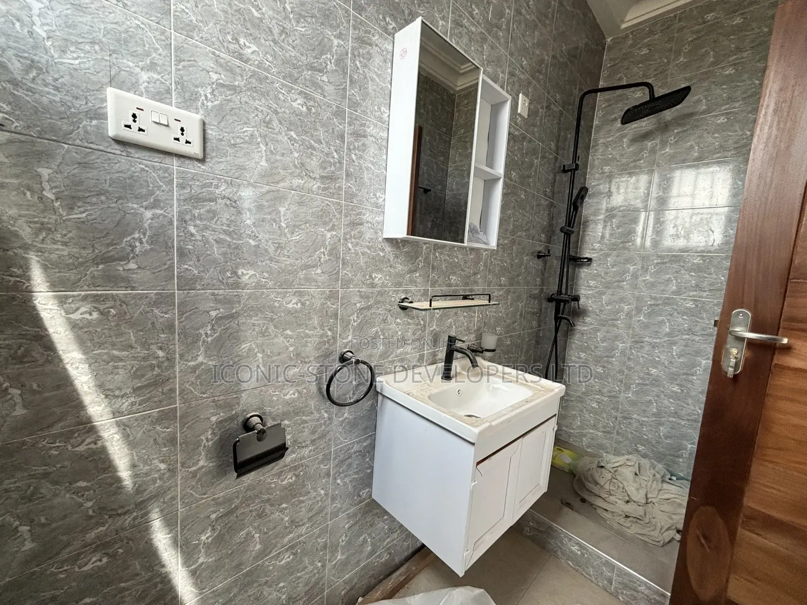 2bdrm Apartment in New Legon for rent
