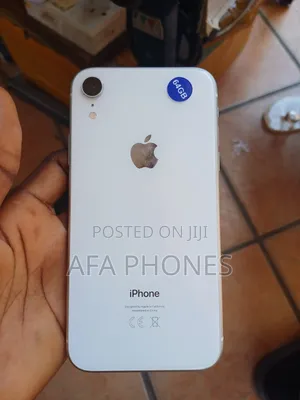 Apple iPhone XR 64 GB White