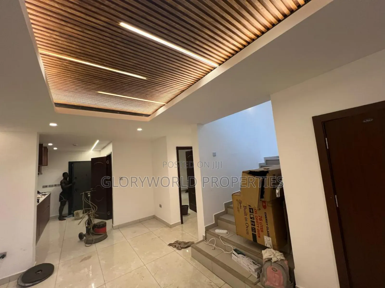 4bdrm Duplex in Ashaley Botwe for sale