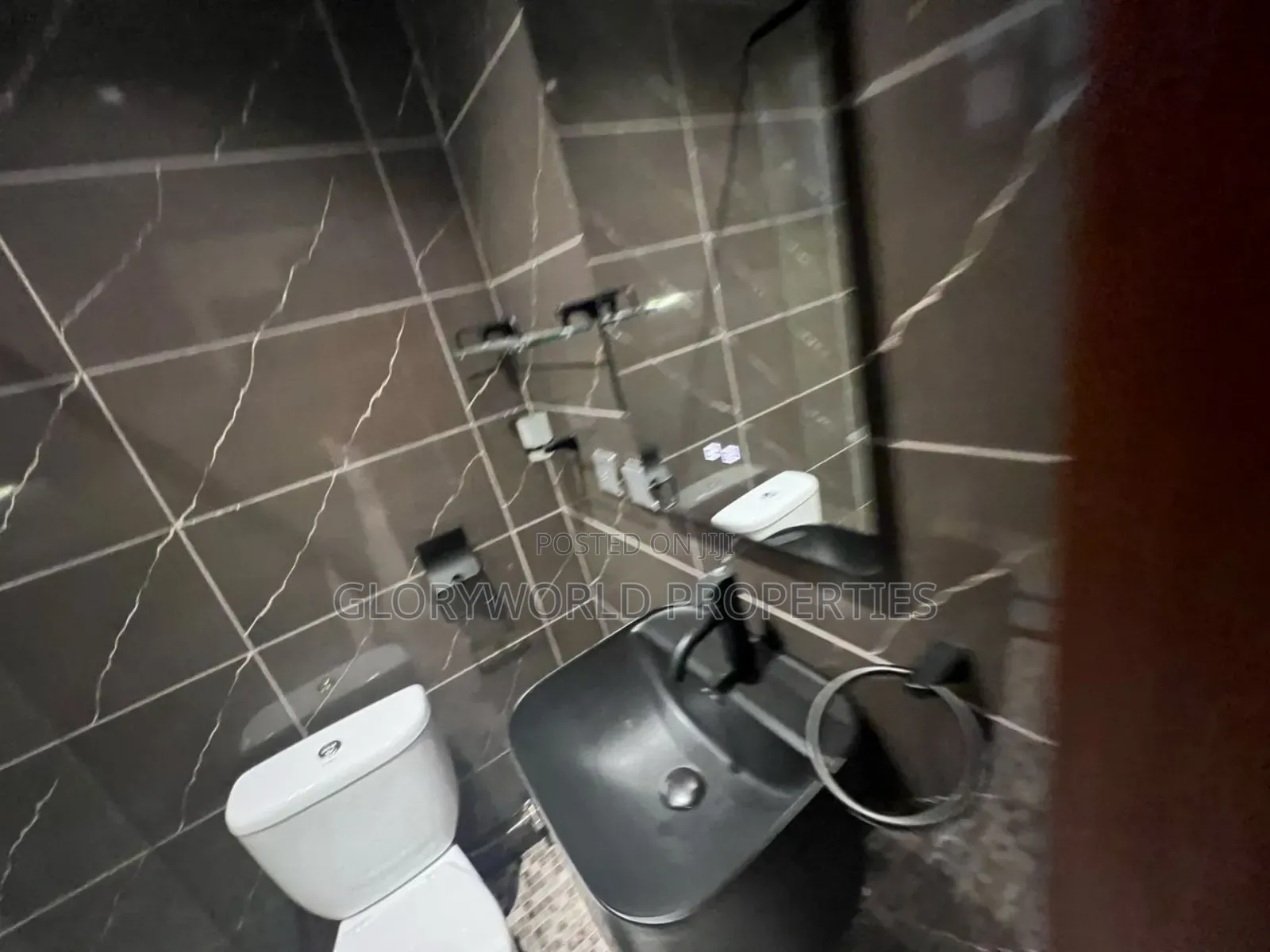 4bdrm Duplex in Ashaley Botwe for sale