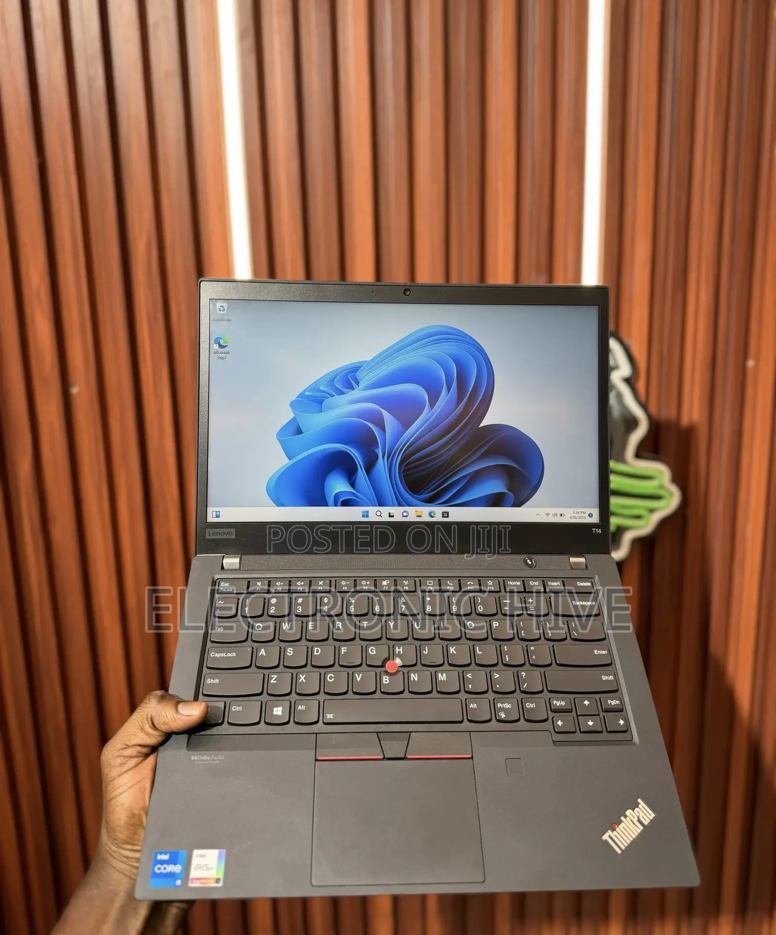 Laptop Lenovo ThinkPad T14 G4 16GB Intel Core I5 SSD 512GB
