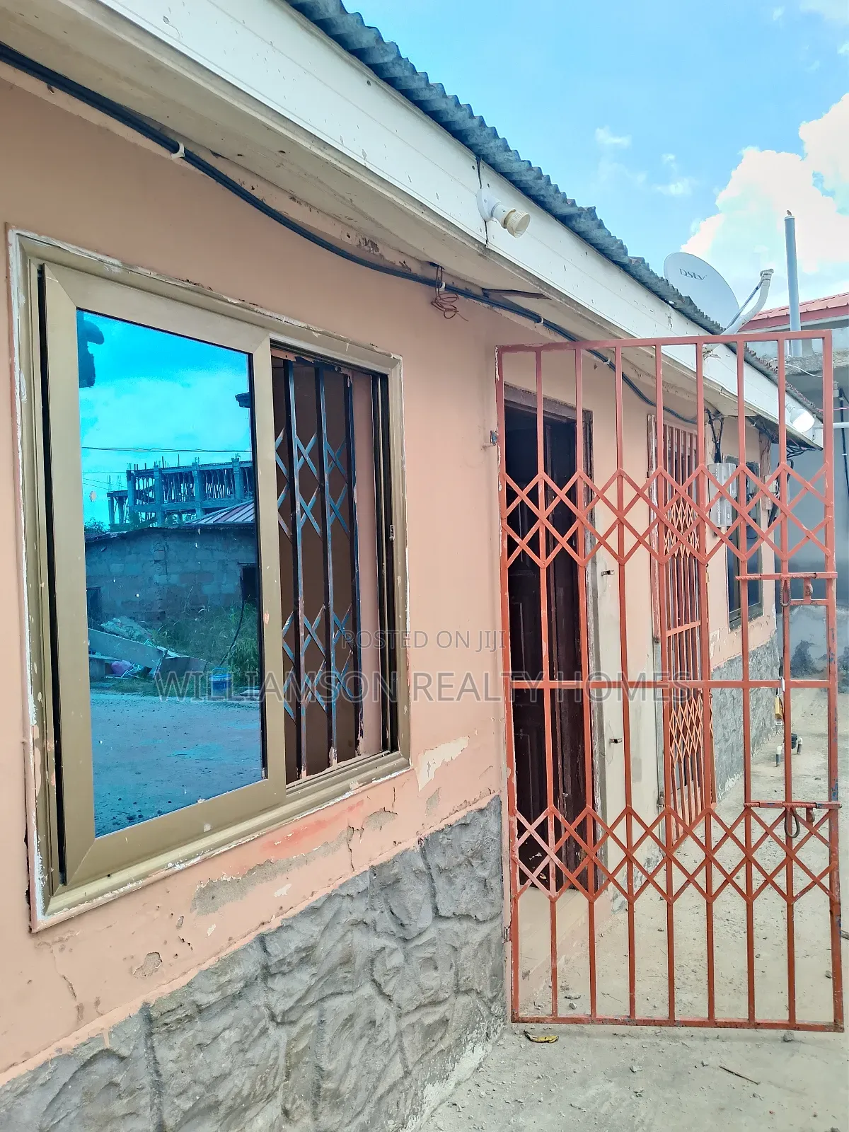 1bdrm Apartment in Hfc Estate Area, Spintex for rent