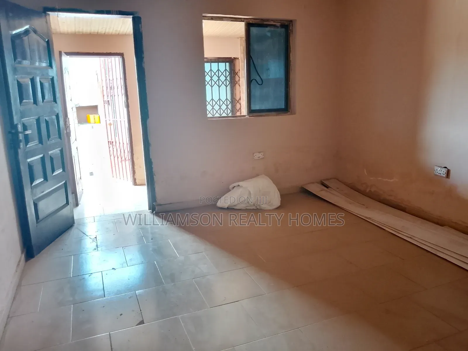 1bdrm Apartment in Hfc Estate Area, Spintex for rent