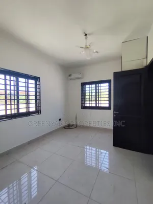5bdrm House in Adjiringanor, Adjiriganor for sale