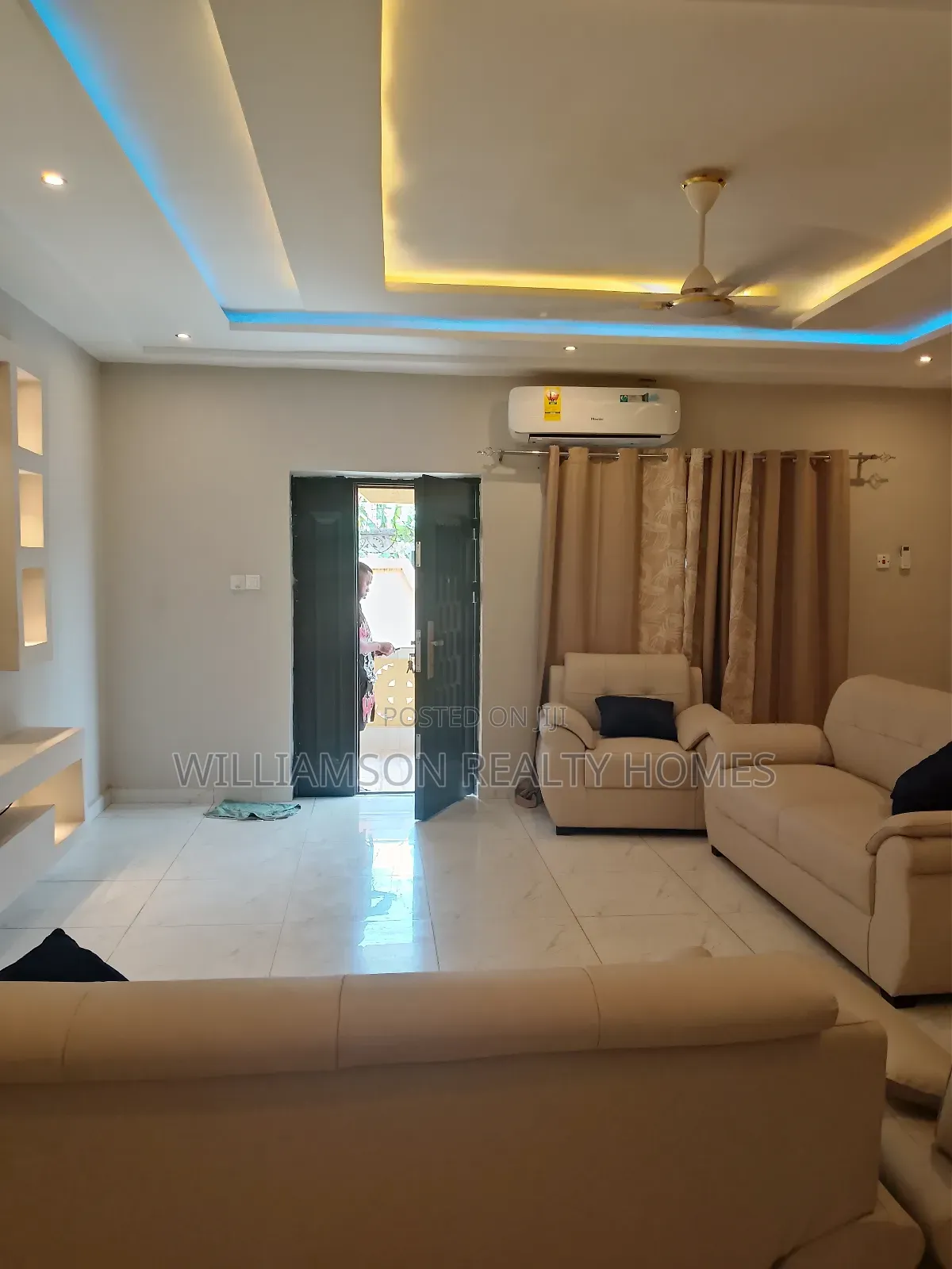 3bdrm House in Tempo Estate Area, Spintex for rent