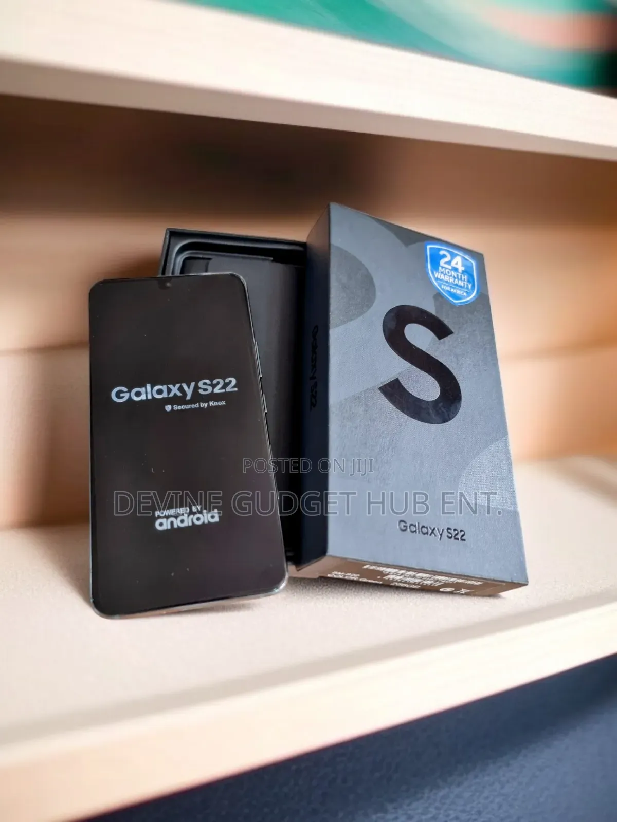 New Samsung Galaxy S22 5G 128 GB Black