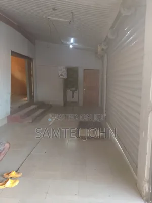 Shop for Rent at Madina