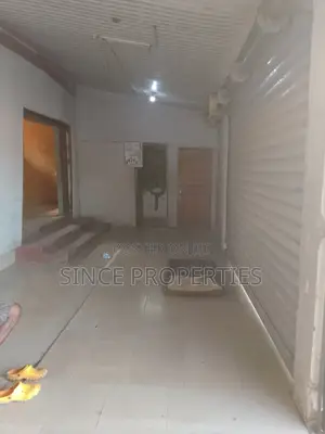 Shop for Rent at Madina