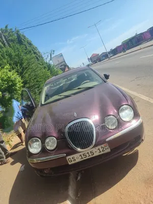 Photo - Jaguar S-Type 2008 Brown