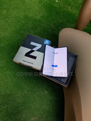 New Samsung Galaxy Z Fold3 5G 256 GB