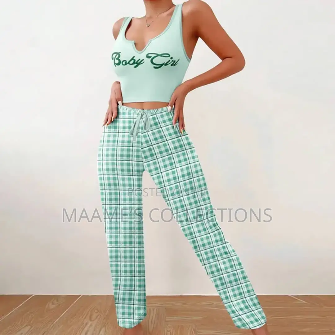 Ladies Sleepwear / Pyjamas