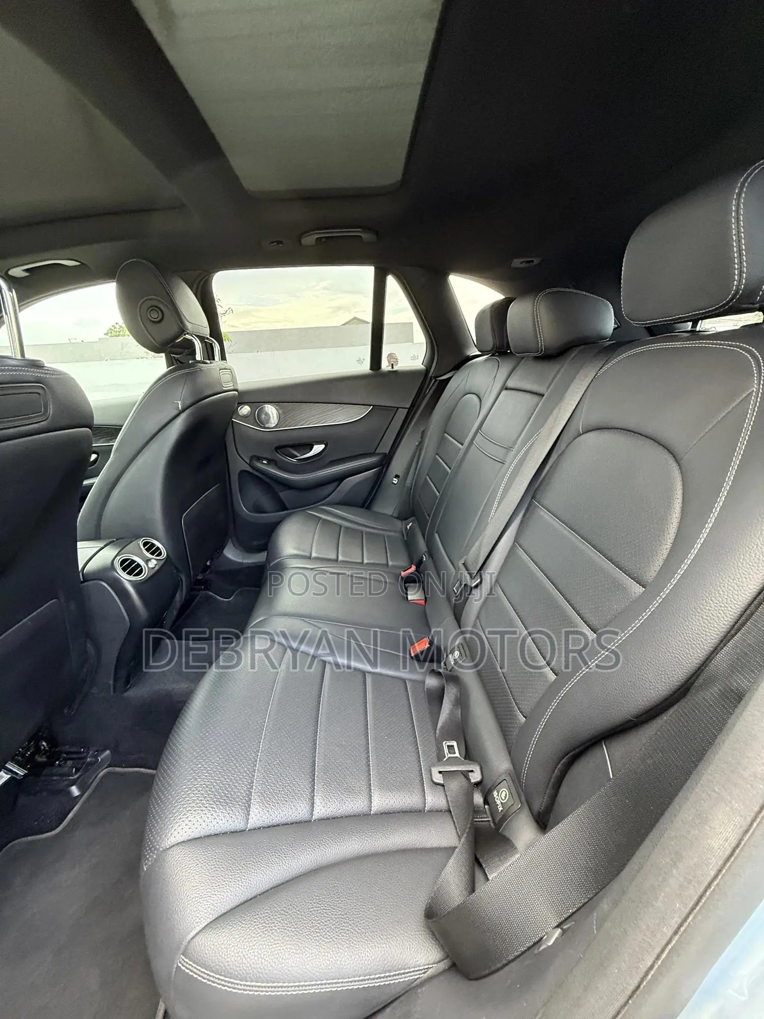 Mercedes-Benz GLC-Class 2018 Silver