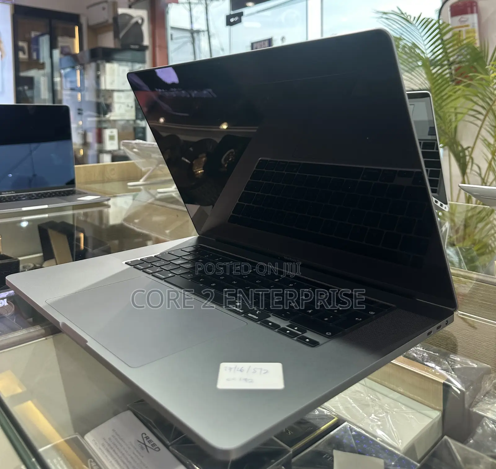Laptop Apple MacBook Pro 2019 32GB Intel Core I9 SSD 1T