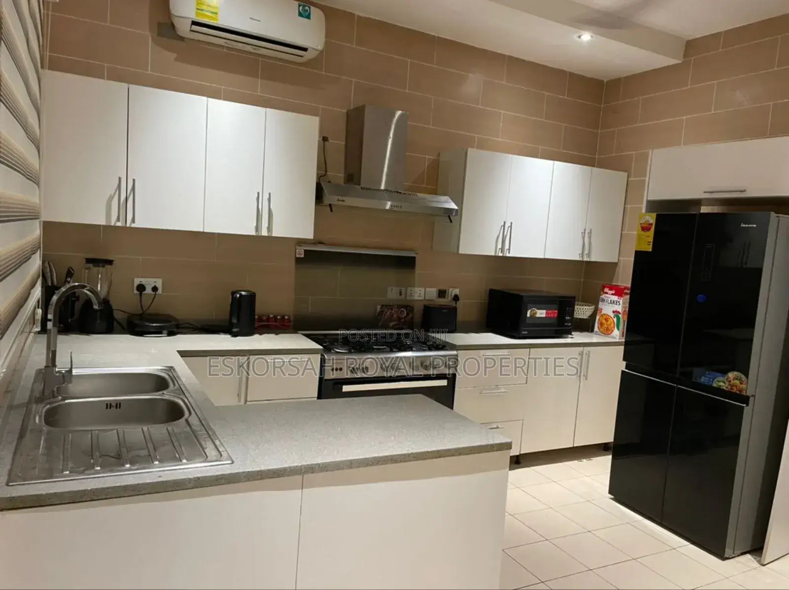 Furnished 4bdrm House in East Airport Tseaddo for rent