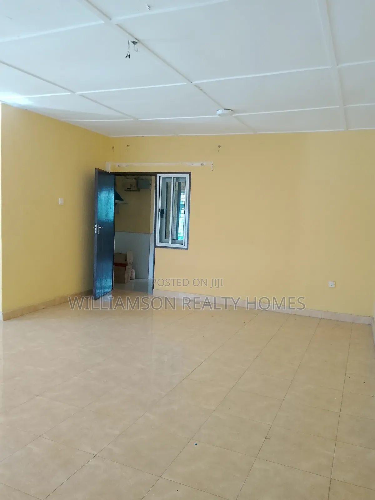 3bdrm House in Community 20 Estate, Spintex for rent