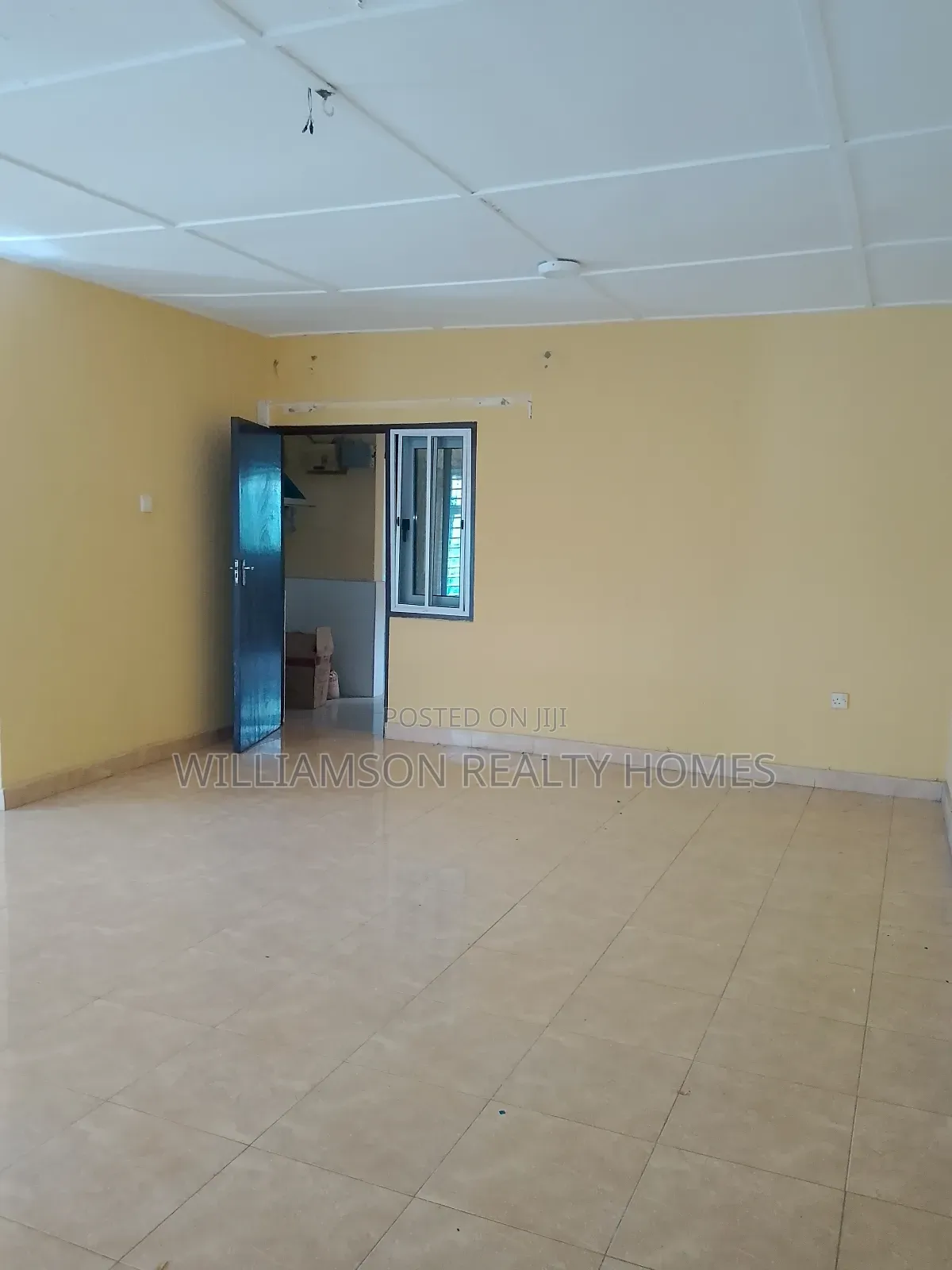 3bdrm House in Community 20 Estate, Spintex for rent