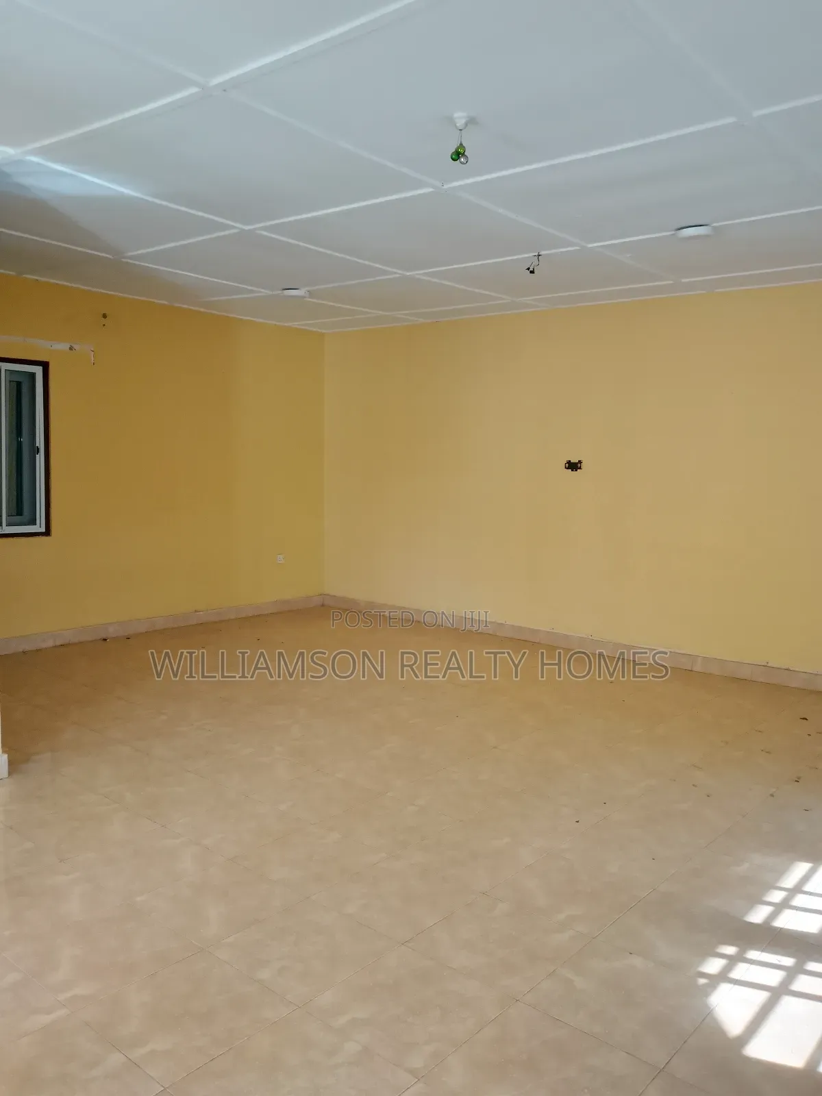 3bdrm House in Community 20 Estate, Spintex for rent