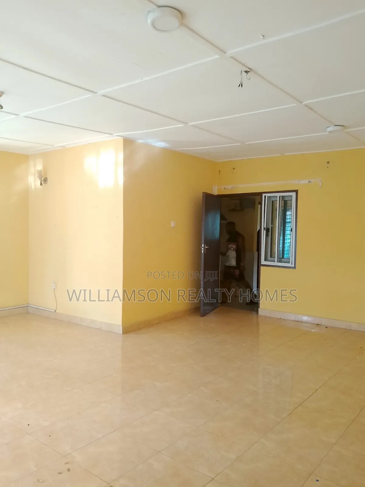3bdrm House in Community 20 Estate, Spintex for rent