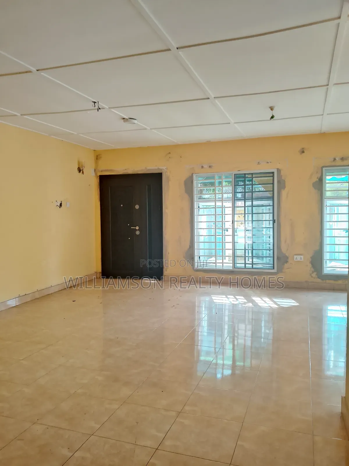 3bdrm House in Community 20 Estate, Spintex for rent
