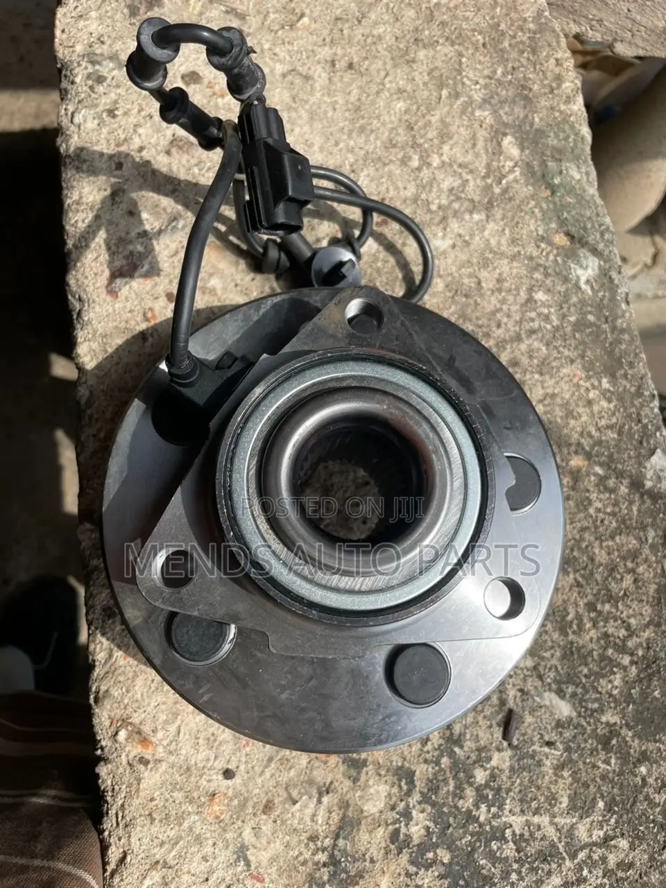 Doge Ram 2015 Front Hub Bearing