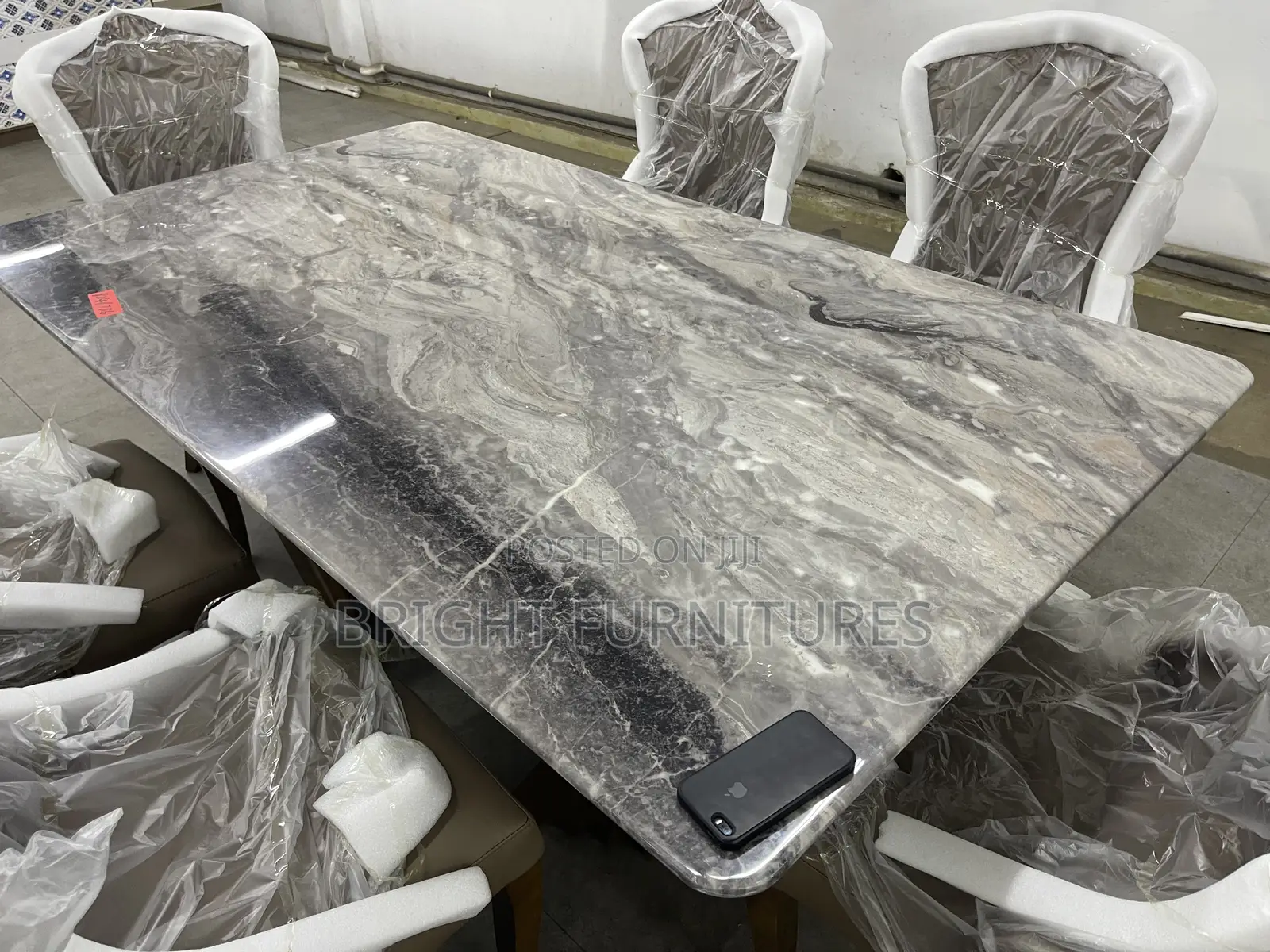 High Quality Modern 6 Seater Marble Dining Table