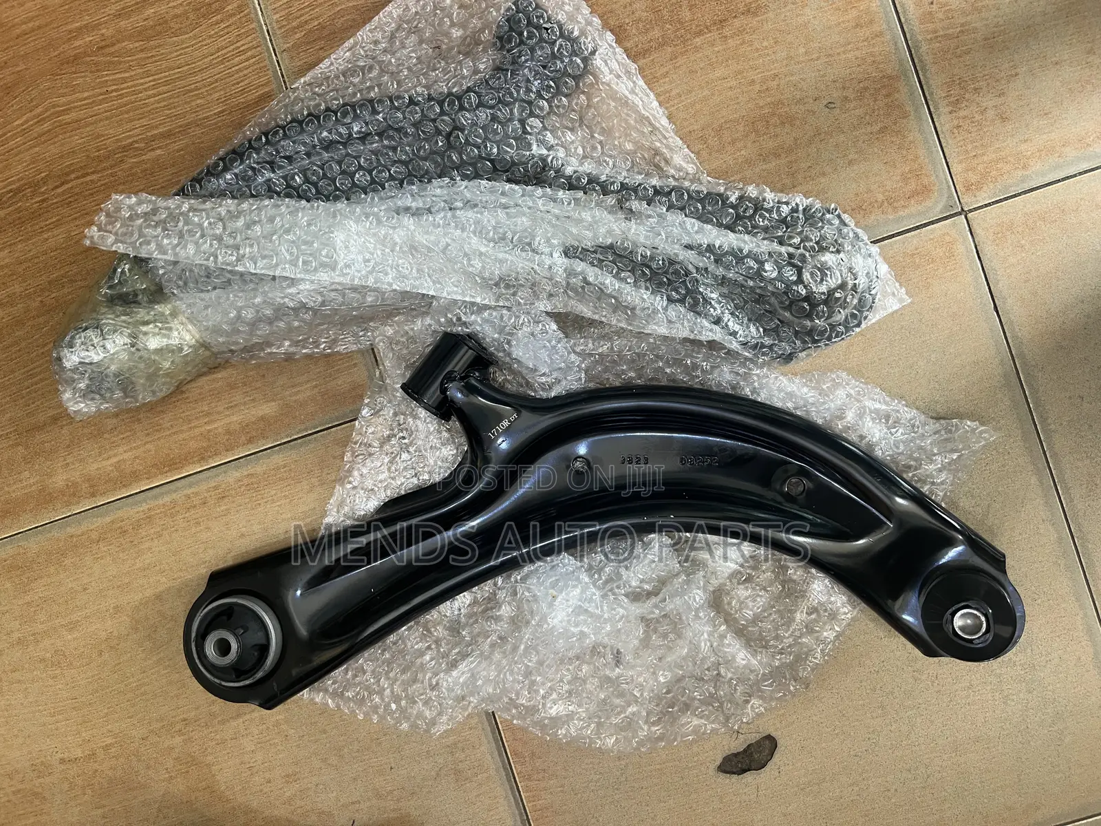 Nissan Sentra 2015 B17 Lower Arms