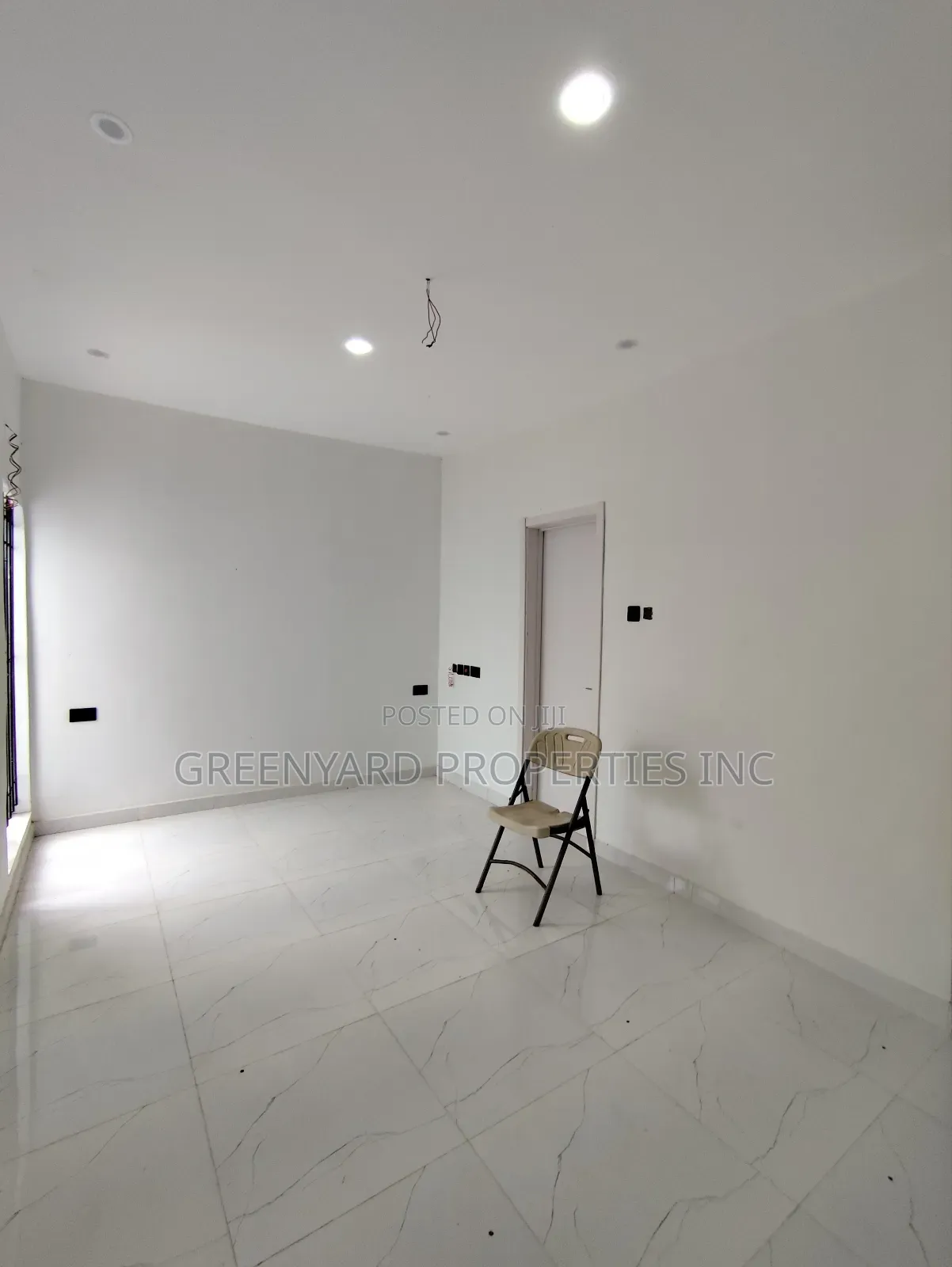 3bdrm House in Obosomase, Aburi for sale