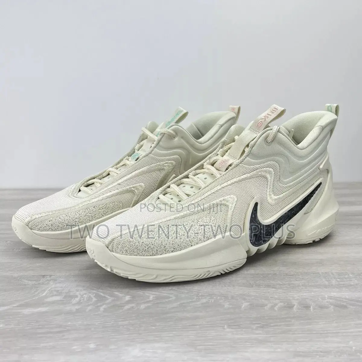 Nike Cosmic Unity 2 +