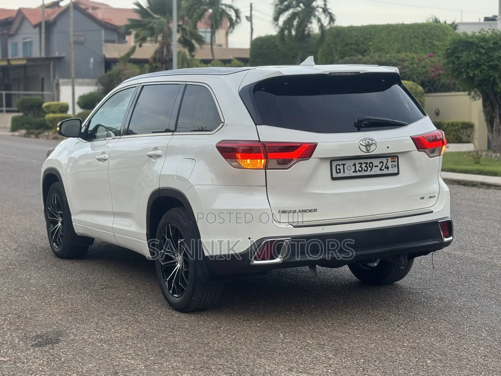 Toyota Highlander Limited Platinum 2019 White