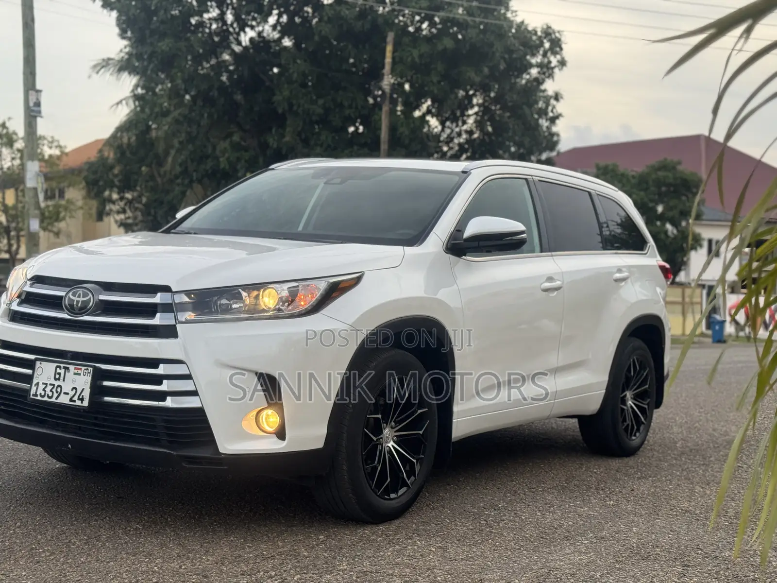 Toyota Highlander Limited Platinum 2019 White