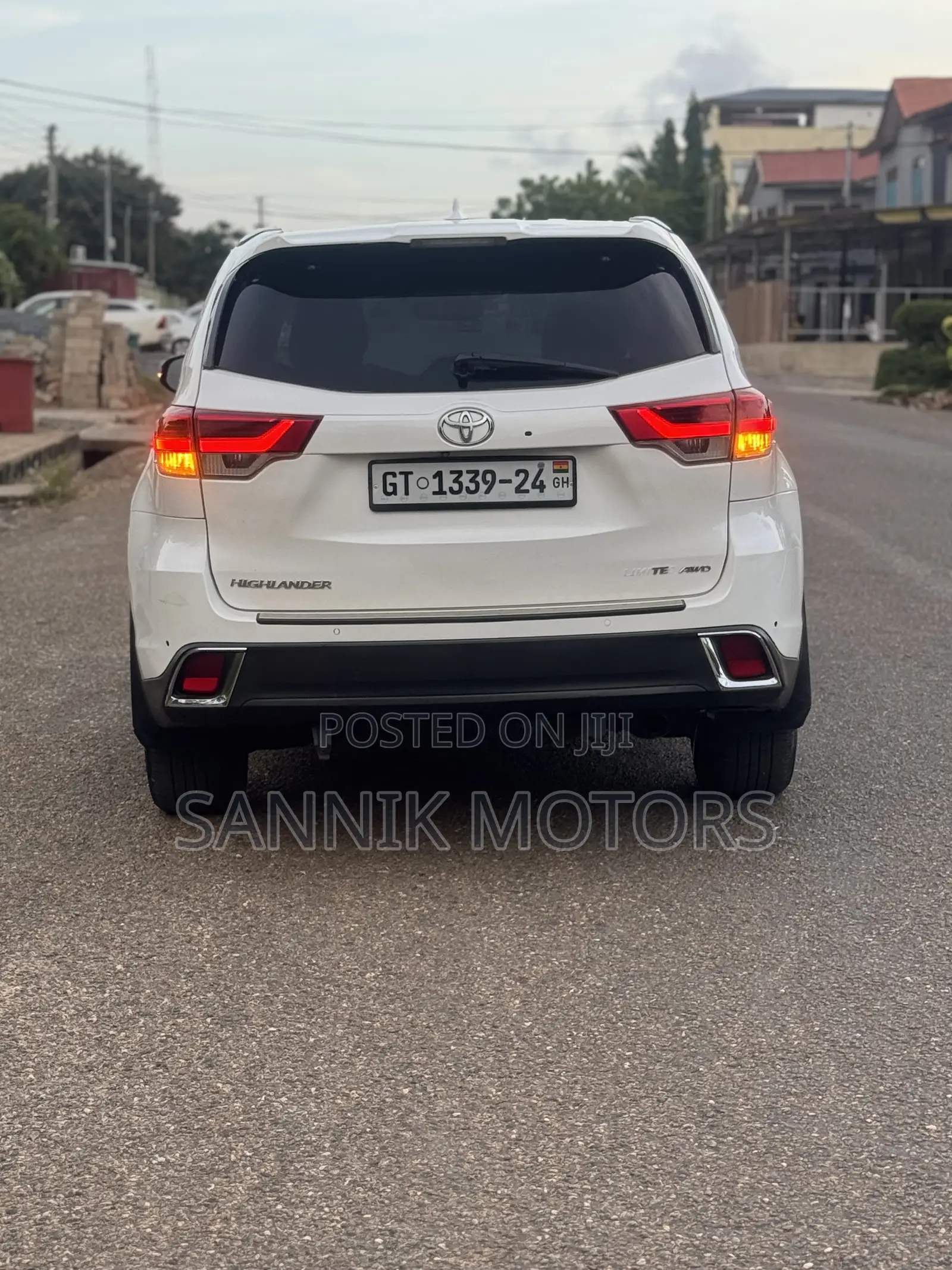 Toyota Highlander Limited Platinum 2019 White