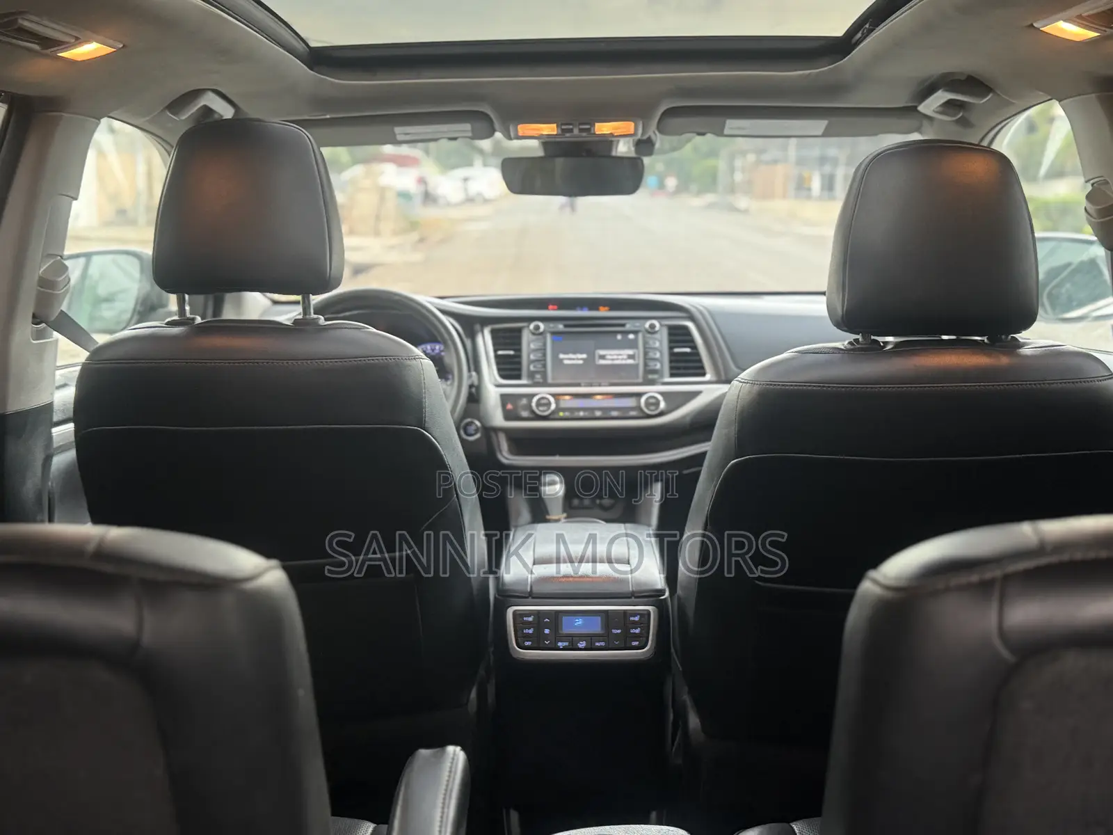 Toyota Highlander Limited Platinum 2019 White
