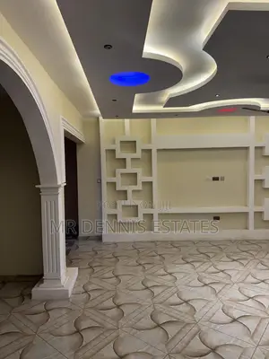 4bdrm Apartment in Westhills Mall for rent