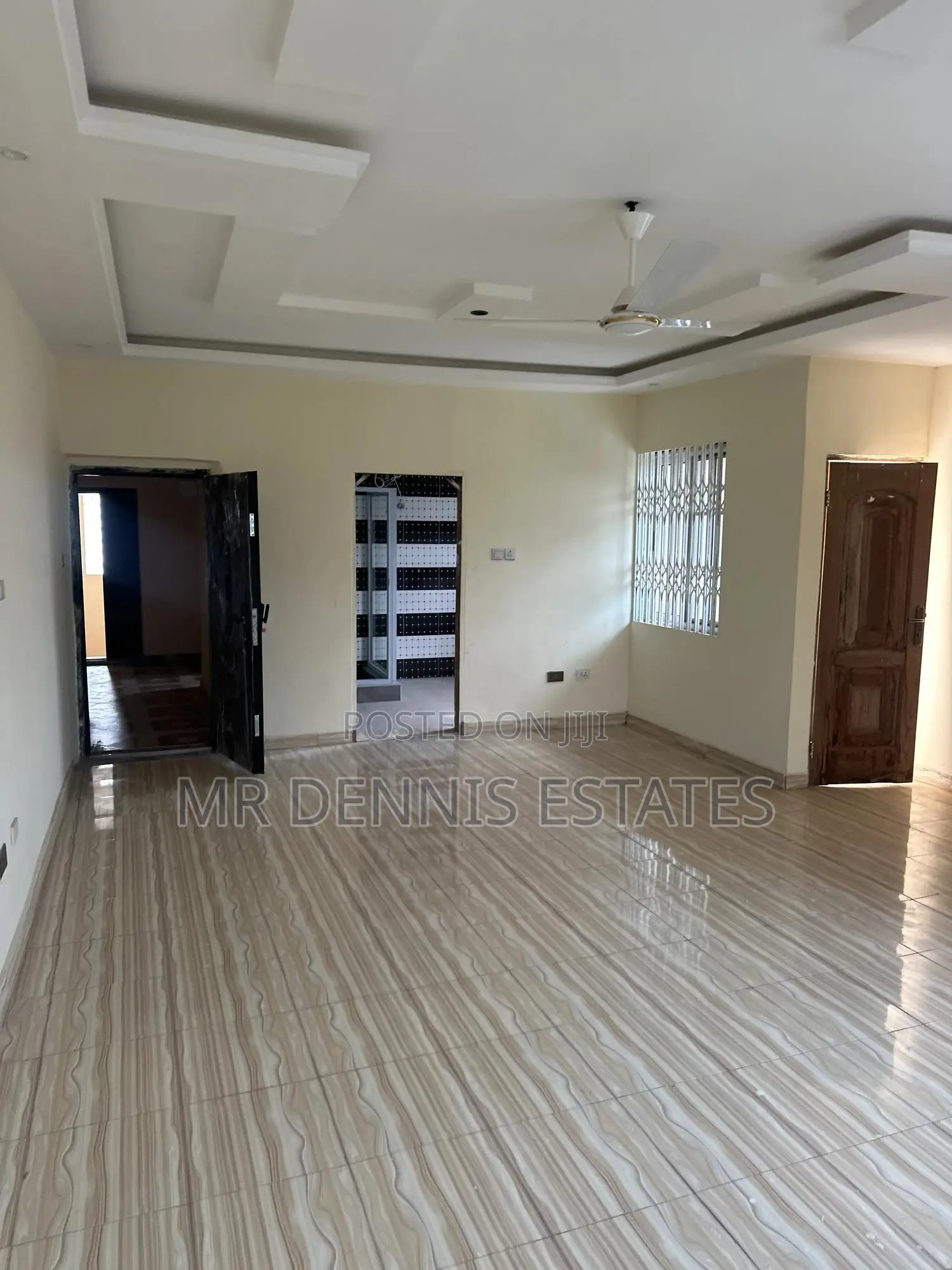 4bdrm Apartment in Westhills Mall for rent