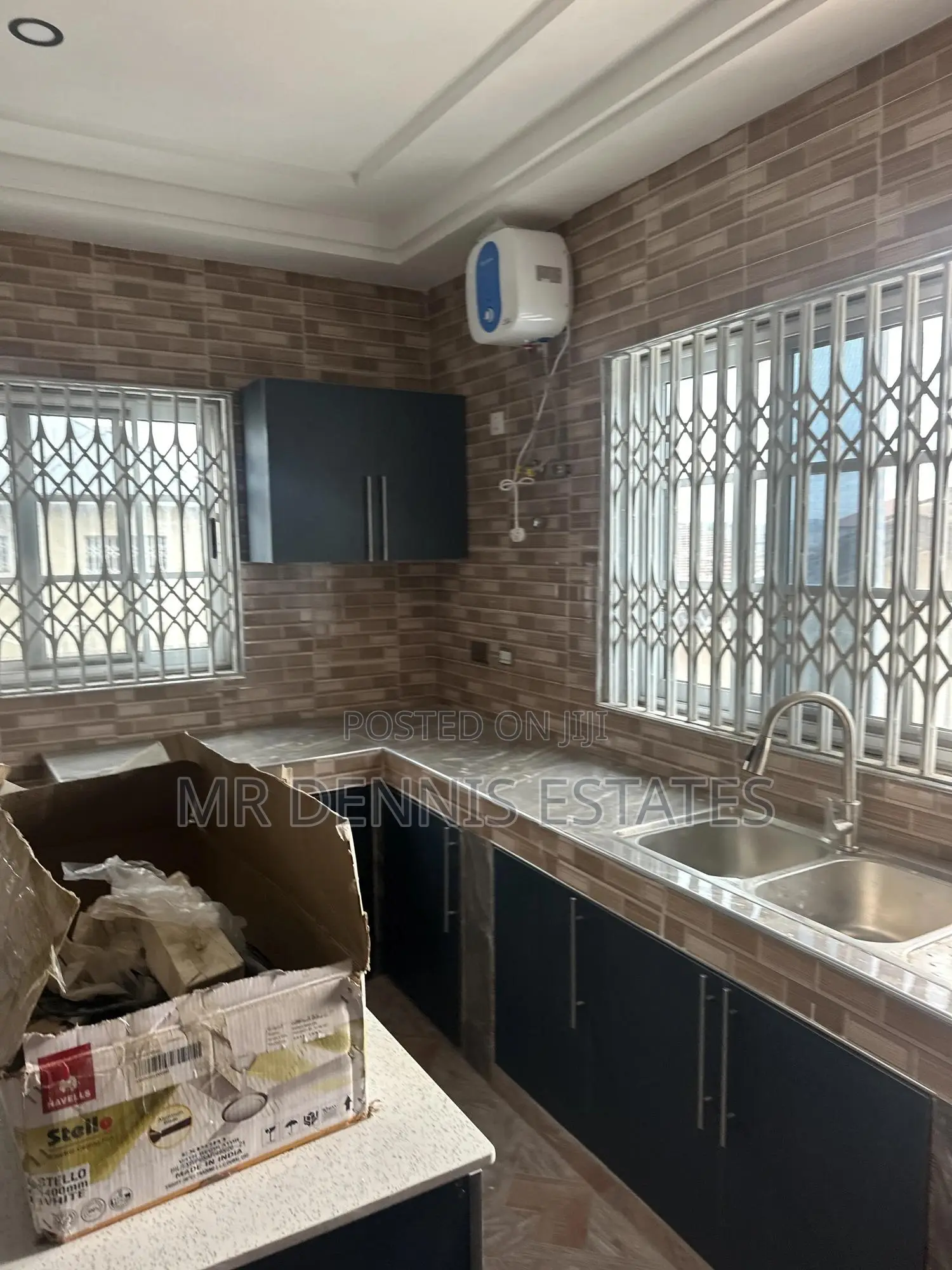 4bdrm Apartment in Westhills Mall for rent