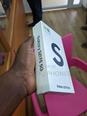 New Samsung Galaxy S21 FE 128 GB Black