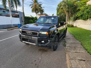 Toyota Land Cruiser 2024 Black