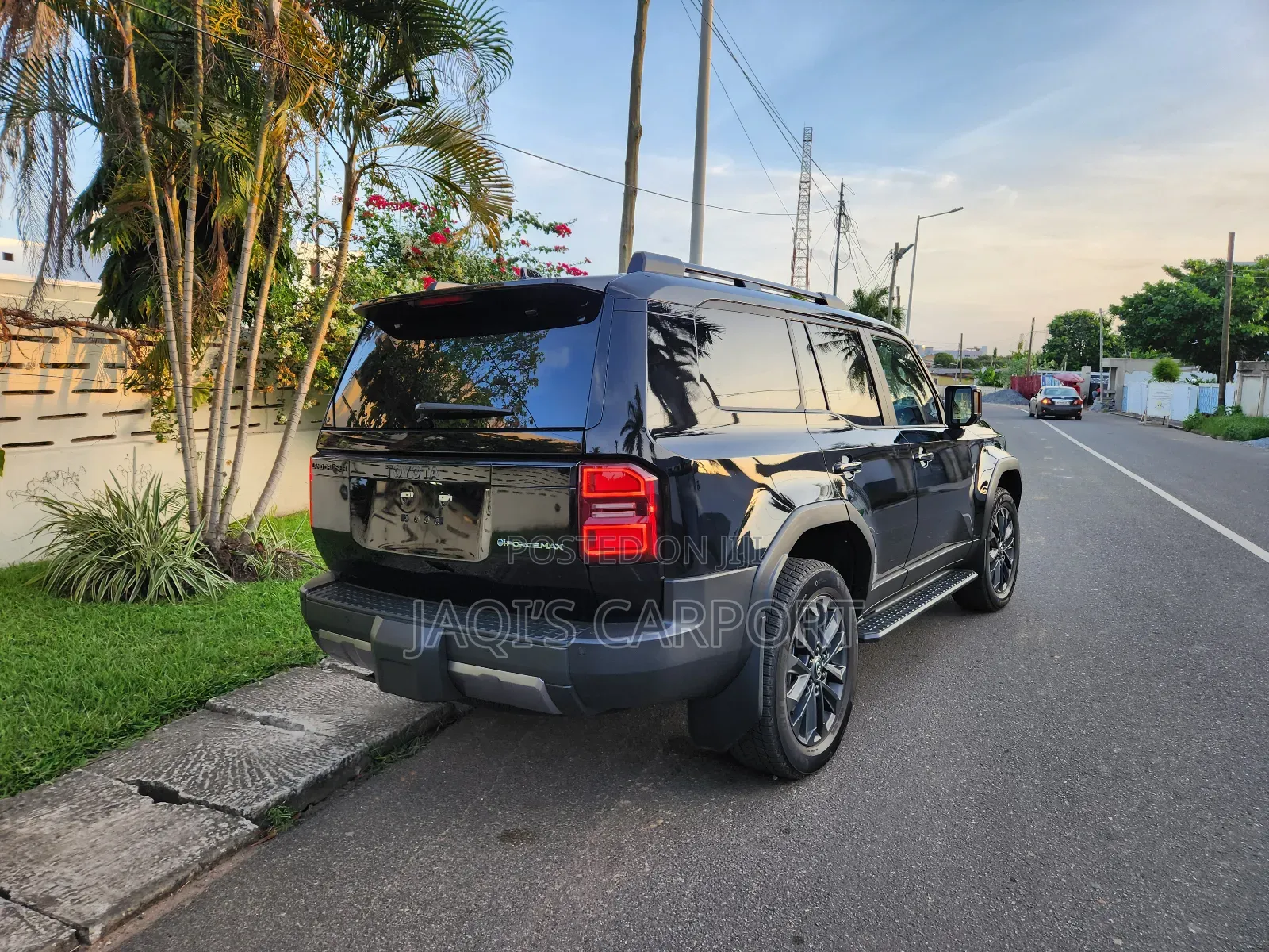Toyota Land Cruiser 2024 Black