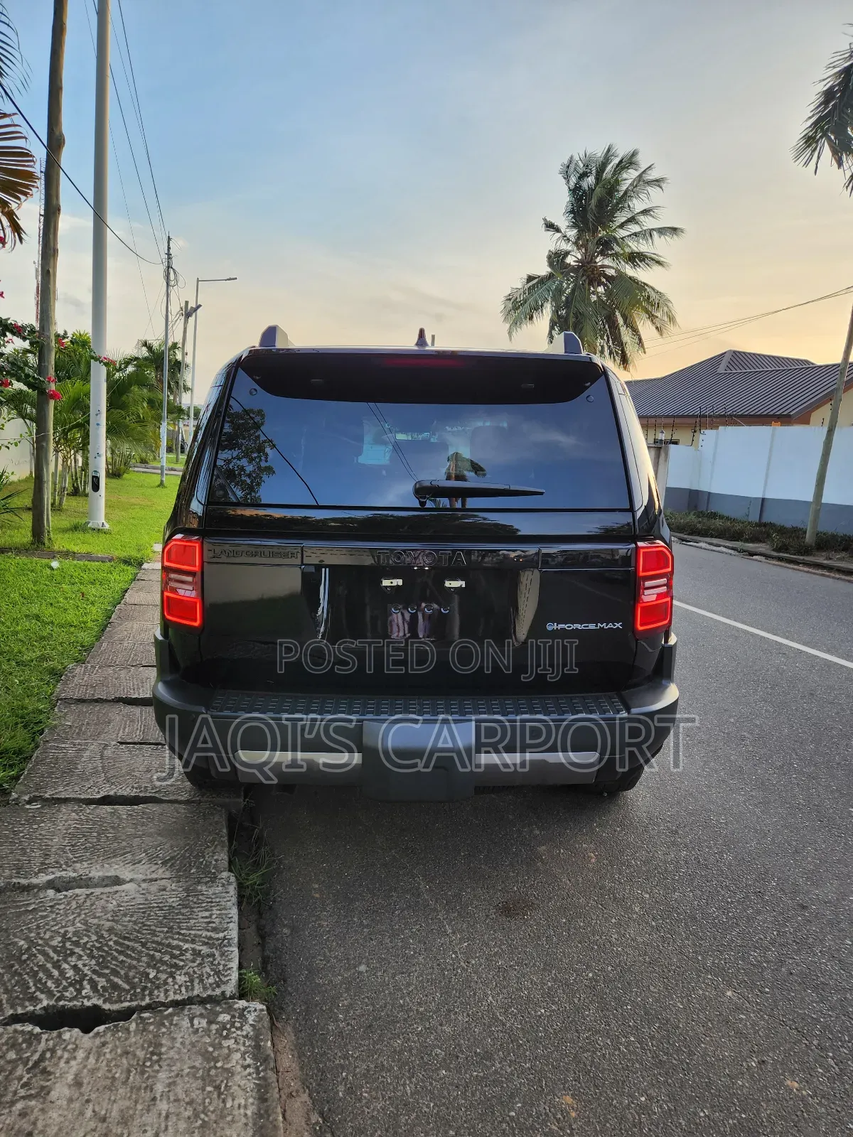 Toyota Land Cruiser 2024 Black
