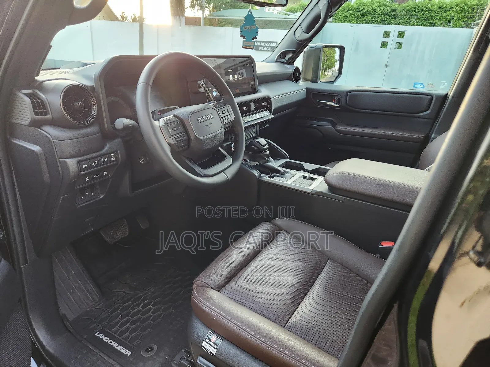 Toyota Land Cruiser 2024 Black