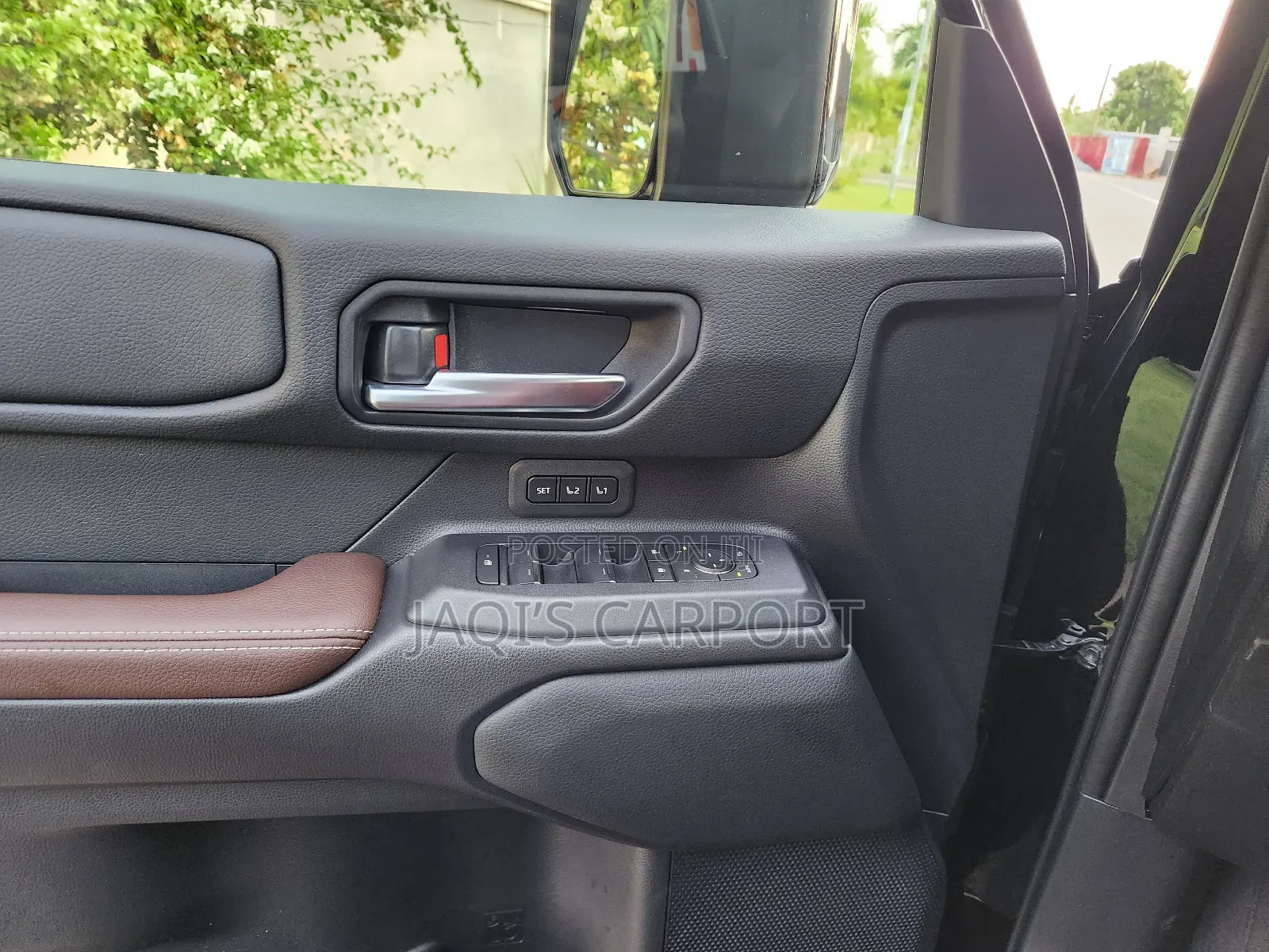 Toyota Land Cruiser 2024 Black