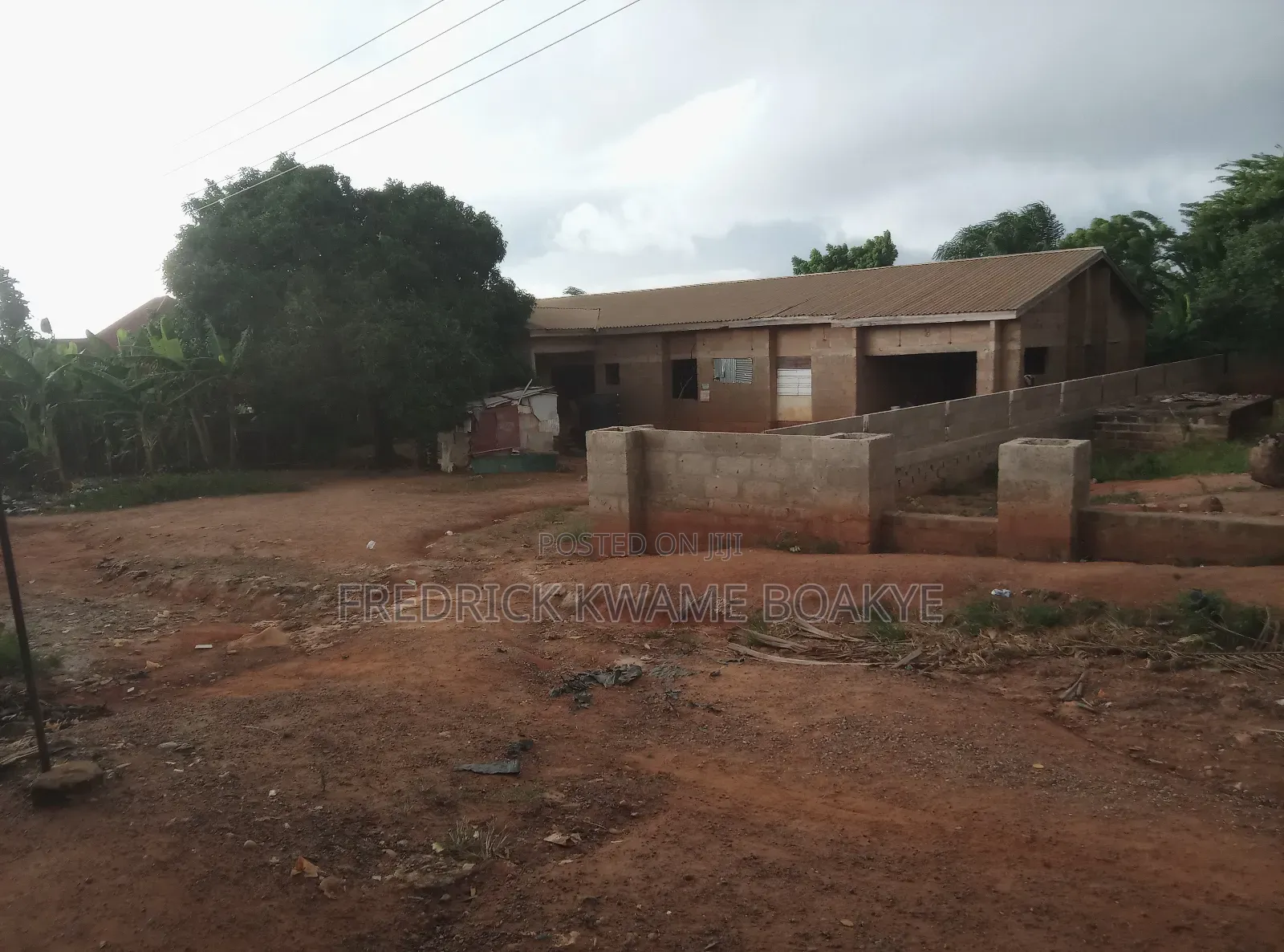 5bdrm House in Brother K Estate, Kumasi Metropolitan for sale
