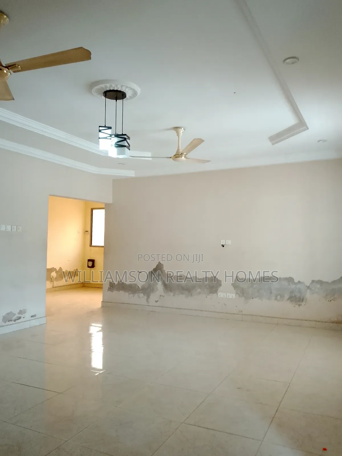 4bdrm House in Spintex Main Road for rent