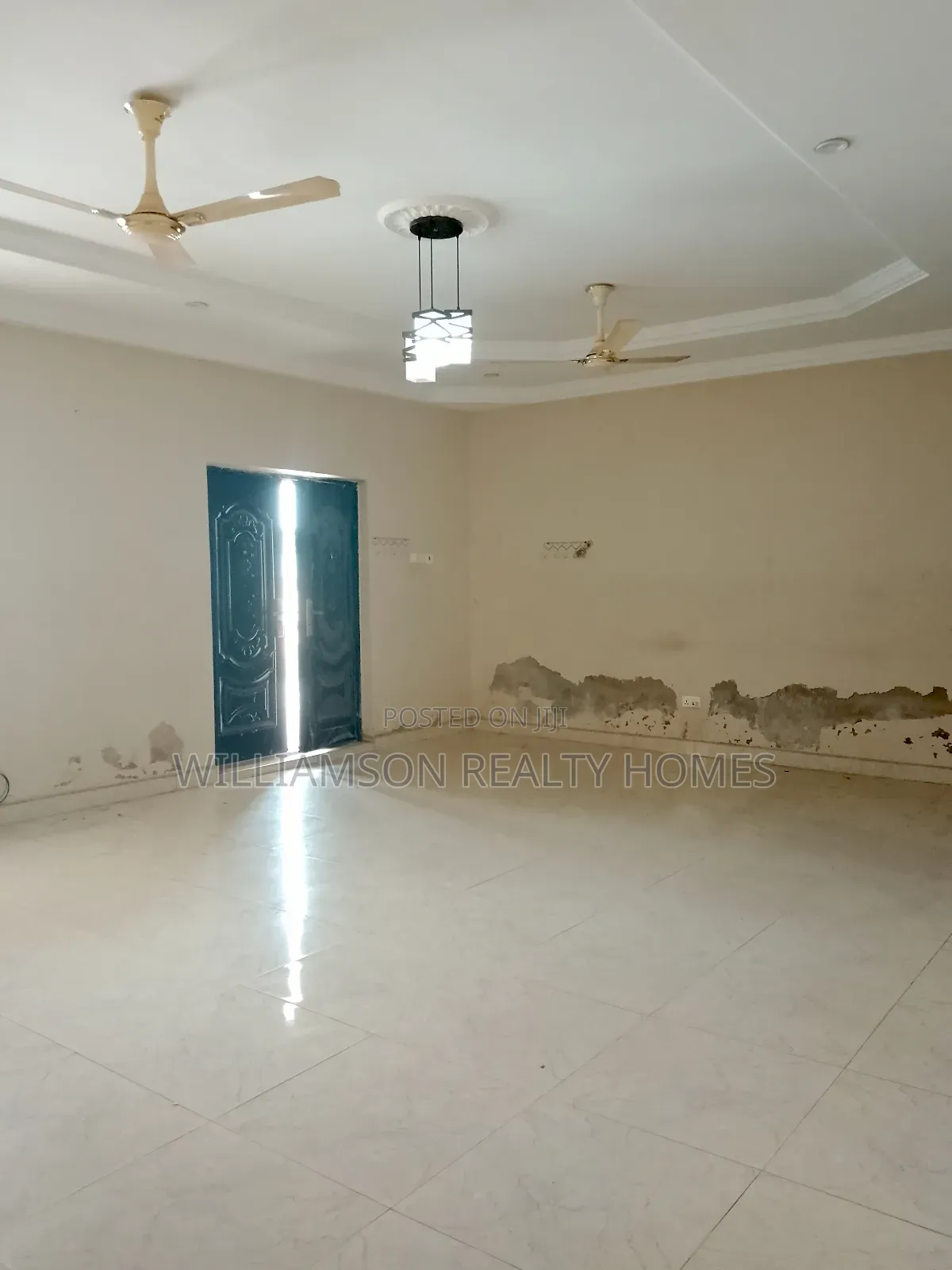 4bdrm House in Spintex Main Road for rent