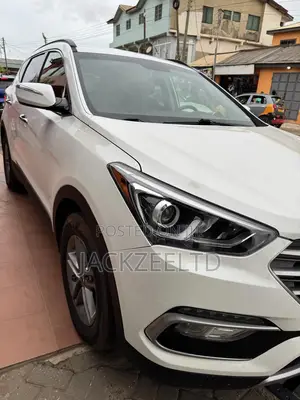Hyundai Santa Fe SE AWD 2018 White