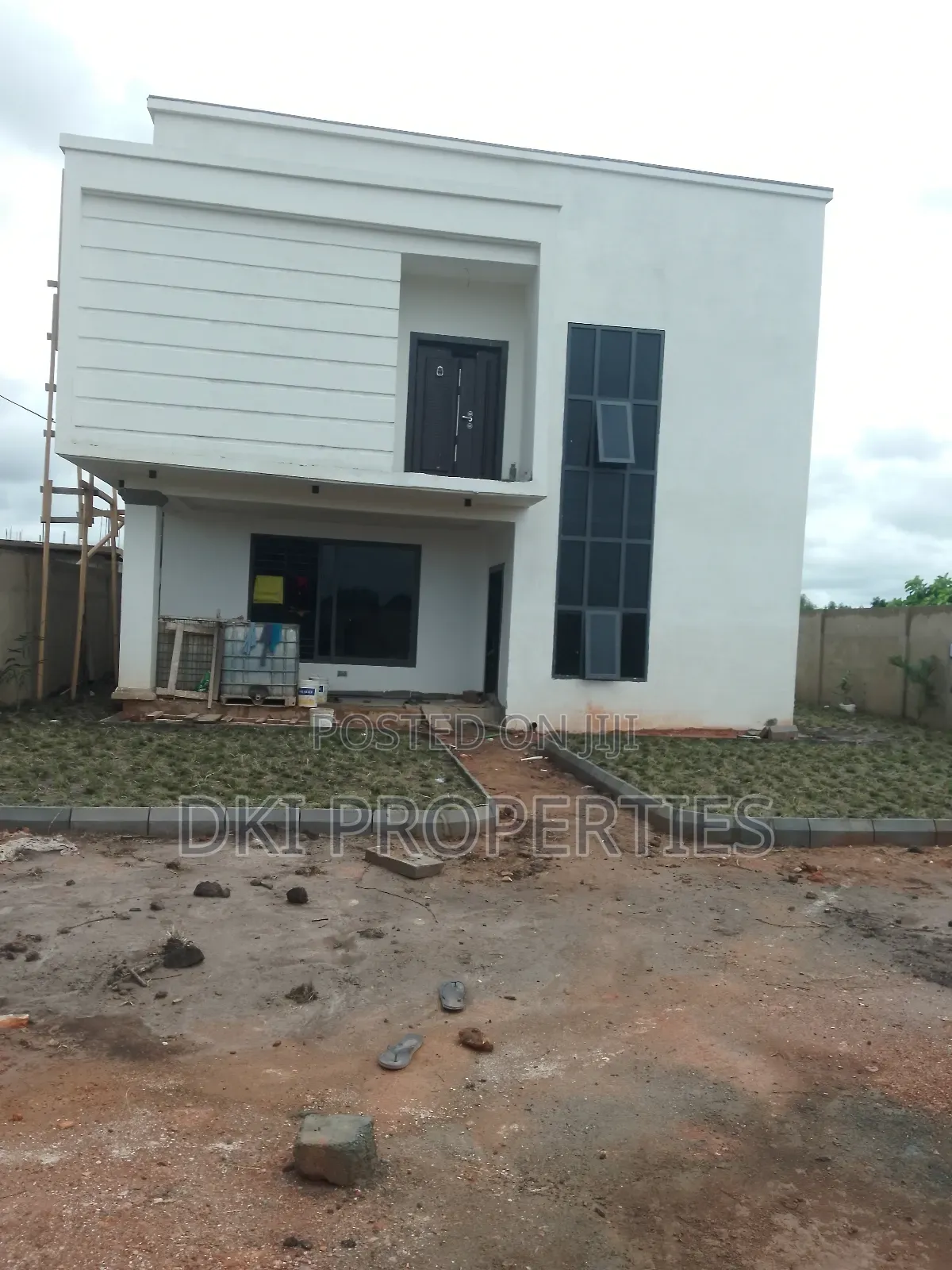 4bdrm House in Dki Properties, Malejor for sale